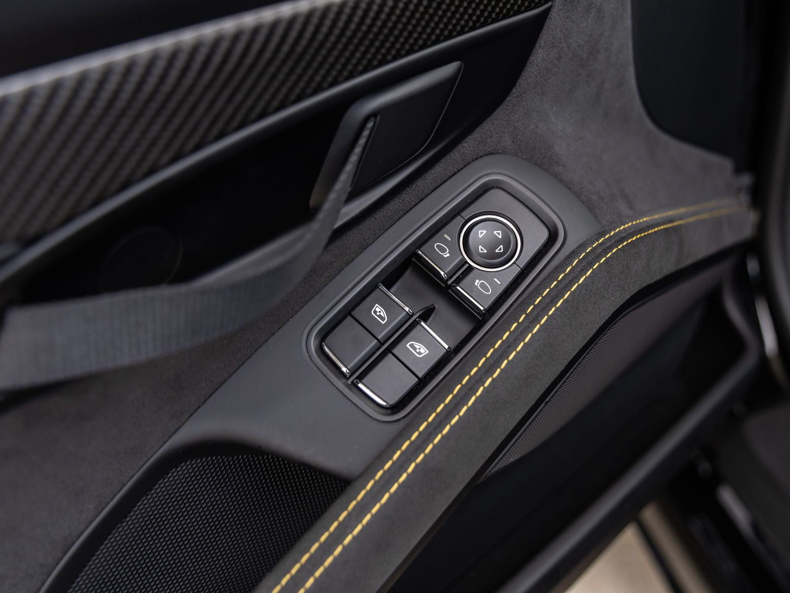 2024 Porsche 718 Spyder RS