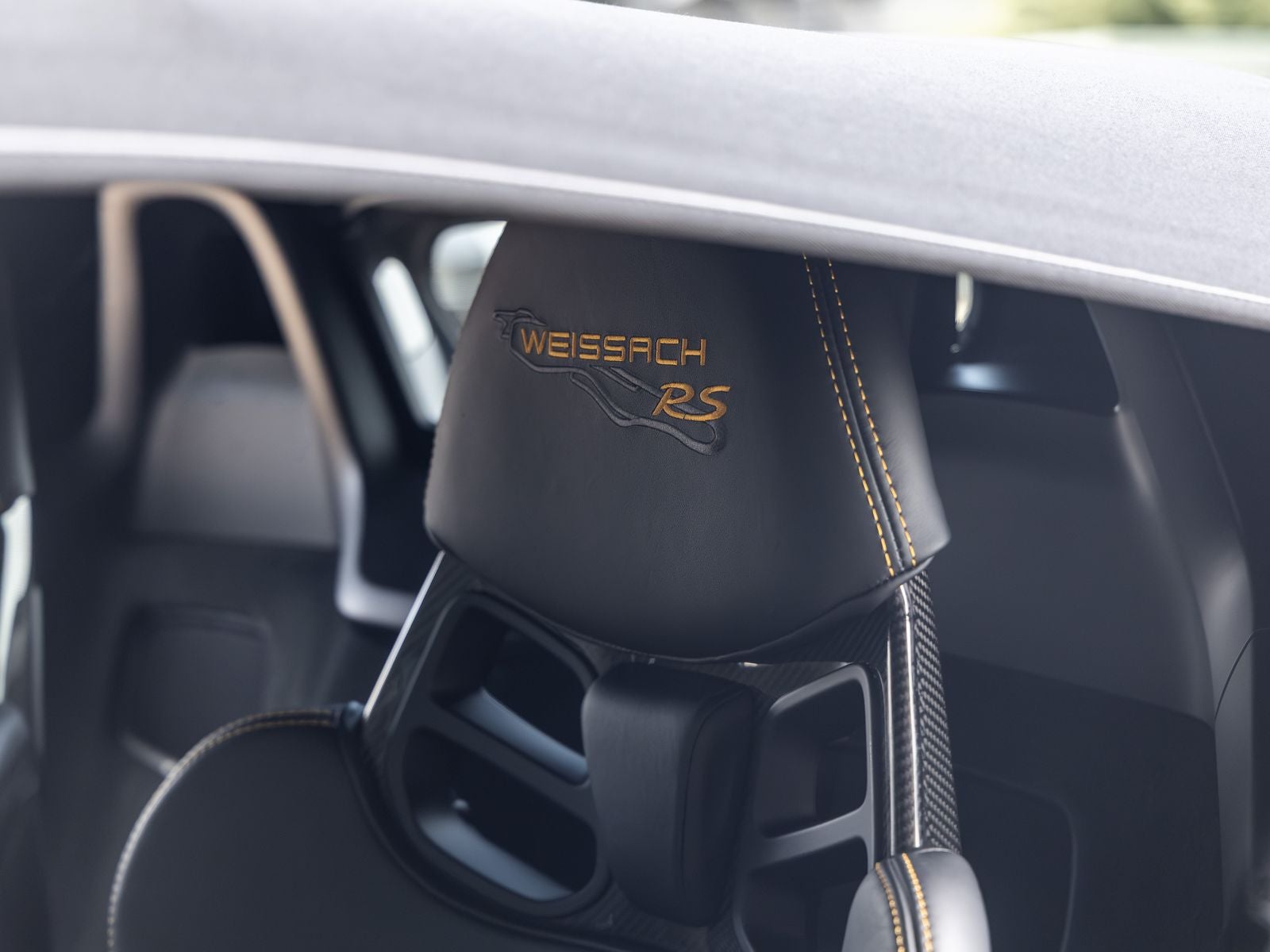 2024 Porsche 718 Spyder RS