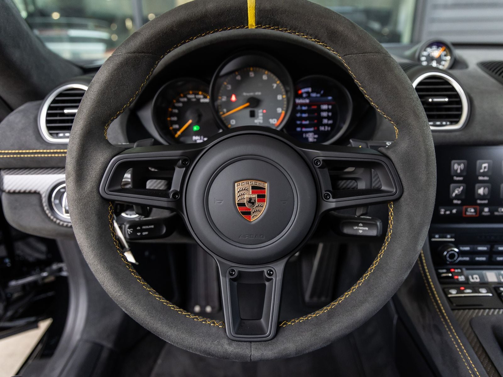 2024 Porsche 718 Spyder RS