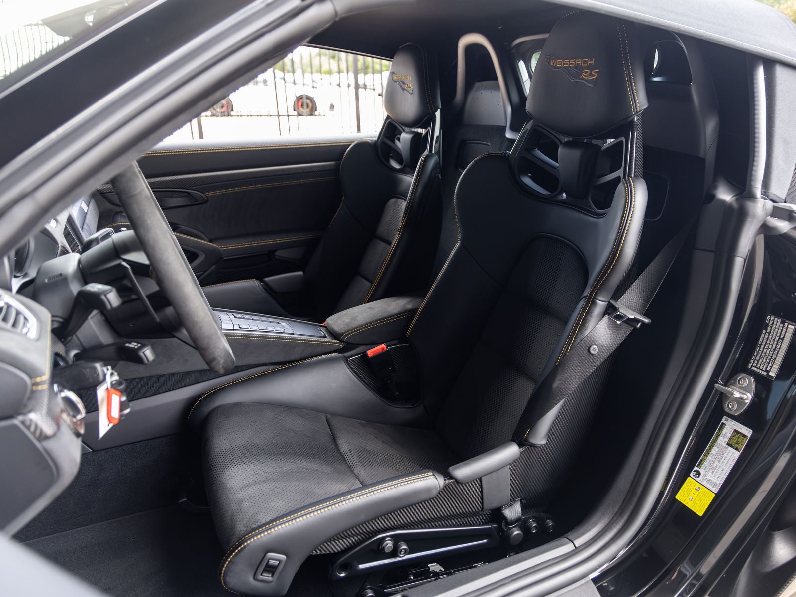 2024 Porsche 718 Spyder RS