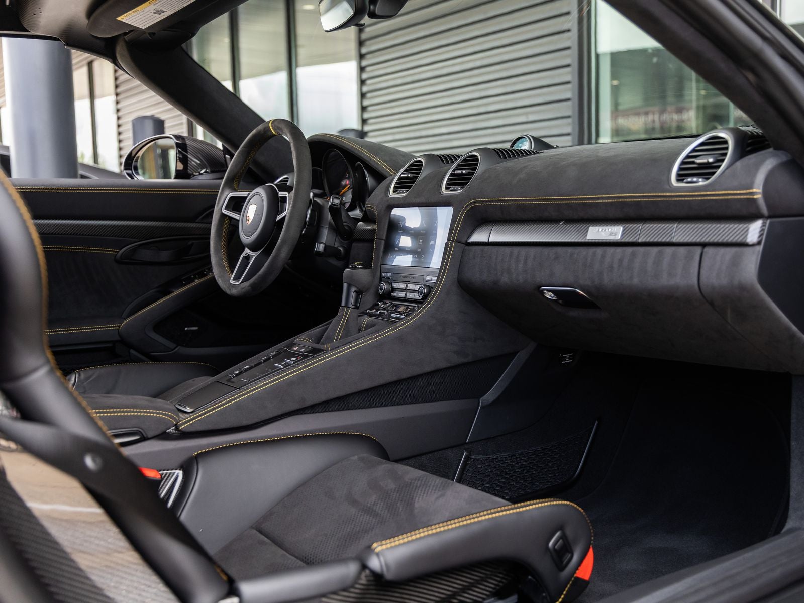 2024 Porsche 718 Spyder RS