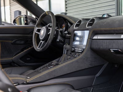 2024 Porsche 718 Spyder RS