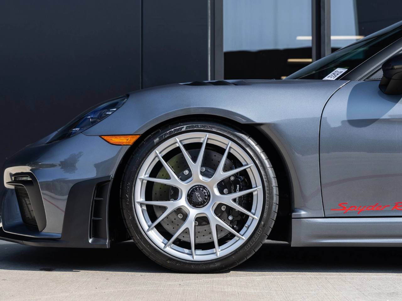 2024 Porsche 718 718 Spyder RS