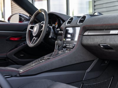 2025 Porsche 718 718 Spyder RS