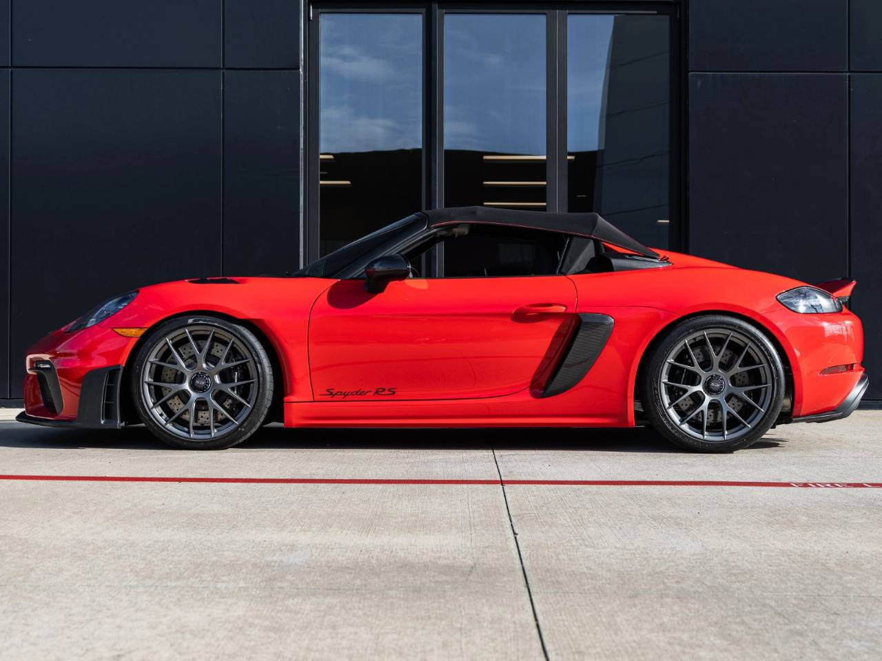 2025 Porsche 718 718 Spyder RS
