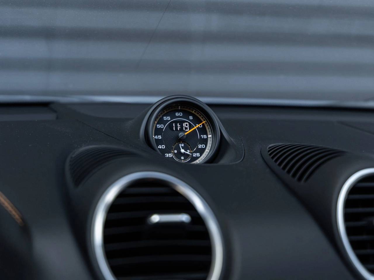2025 Porsche 718 Spyder RS