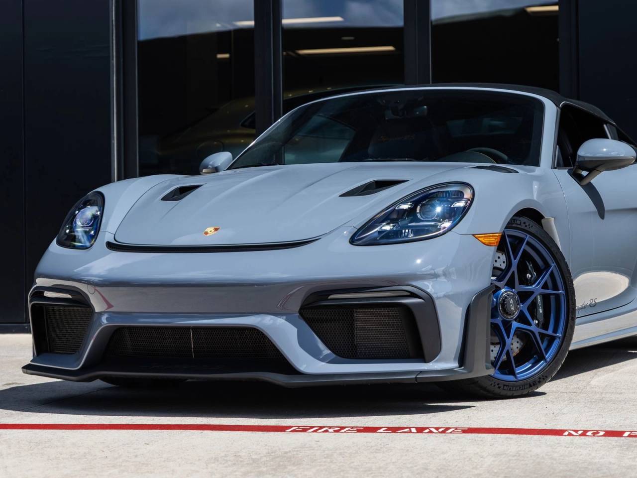 2025 Porsche 718 Spyder RS