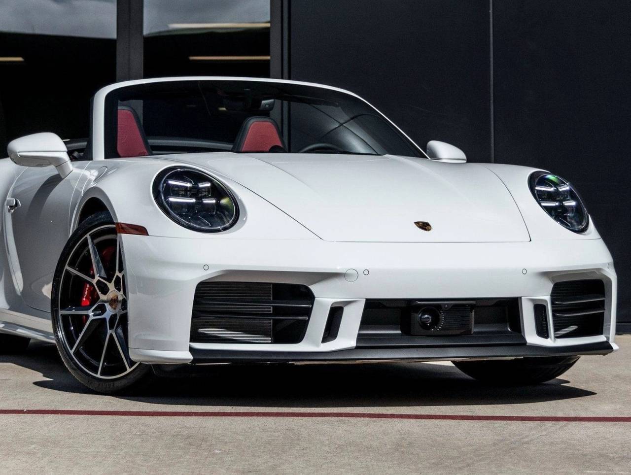 2026 Porsche 911 Carrera S Cabriolet
