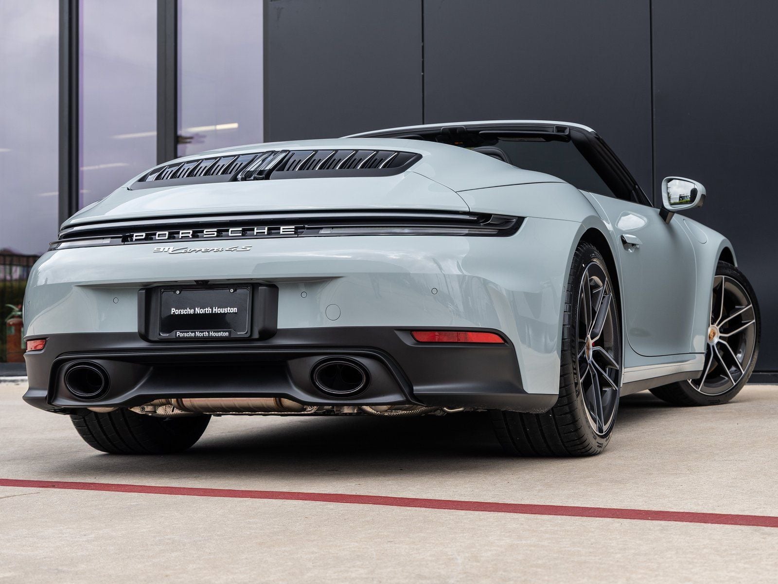 2026 Porsche 911 Carrera 4S Cabriolet