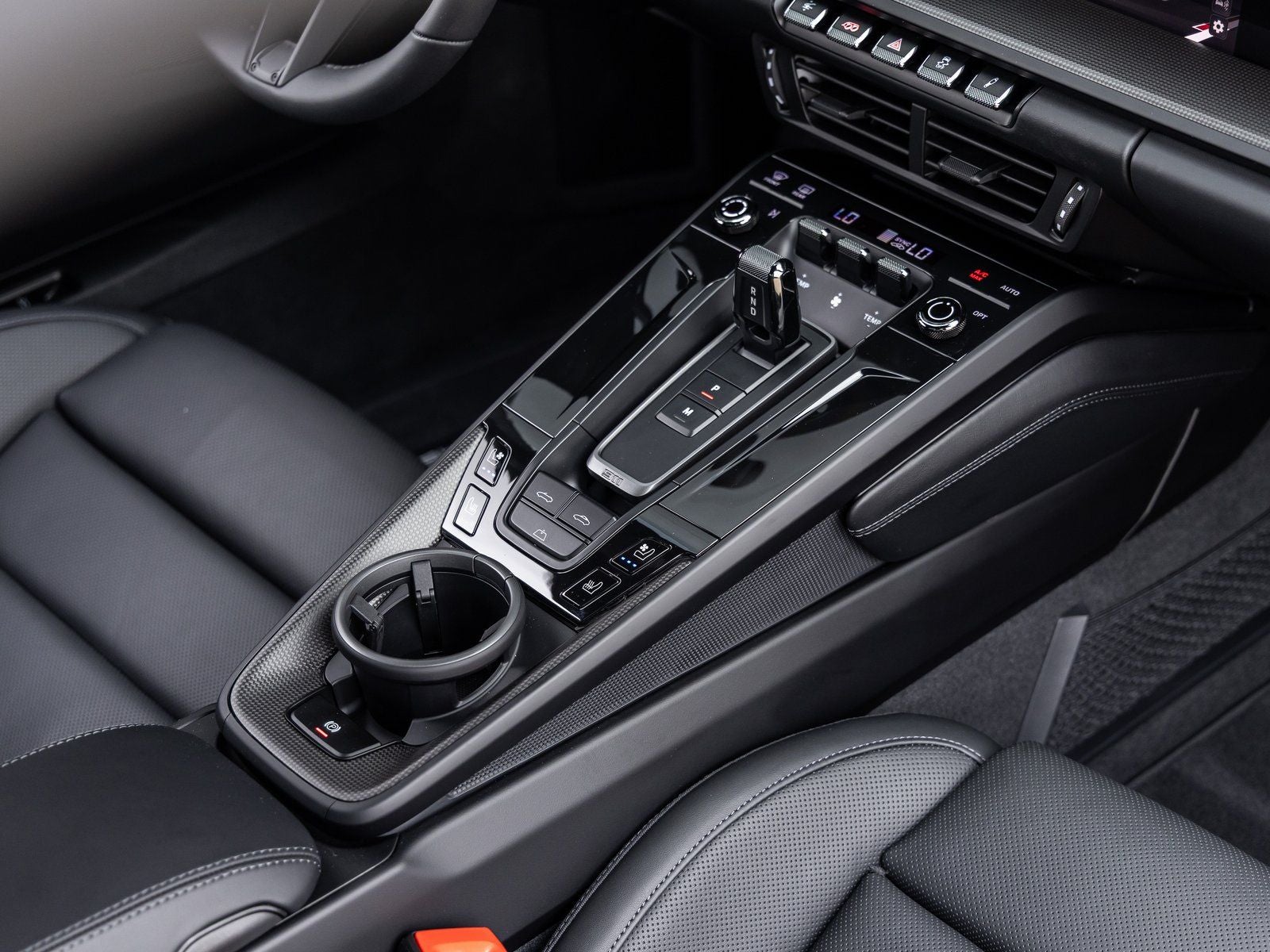 2026 Porsche 911 Carrera 4S Cabriolet