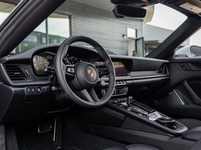 2026 Porsche 911 Carrera 4S Cabriolet