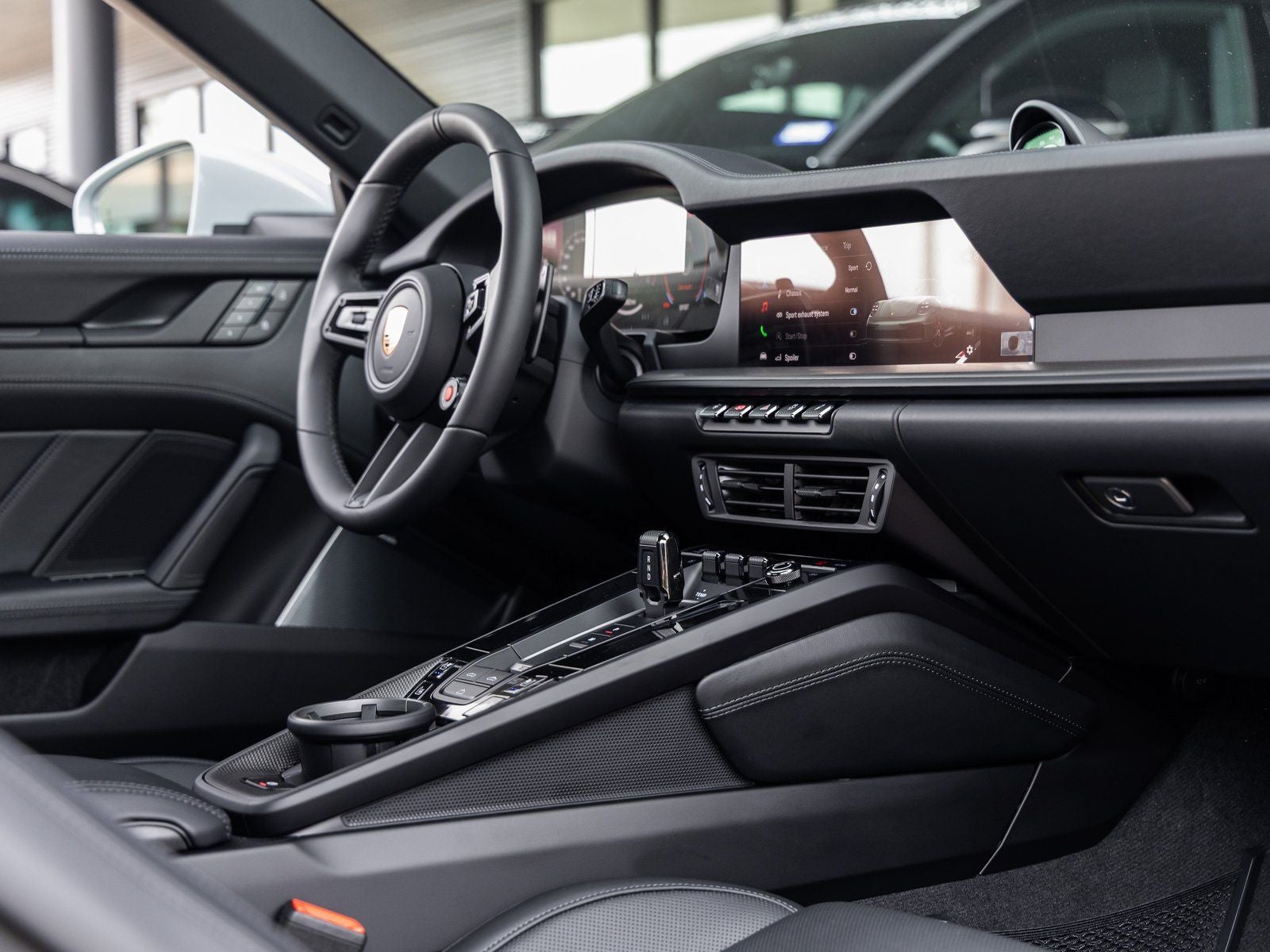 2026 Porsche 911 Carrera 4S Cabriolet