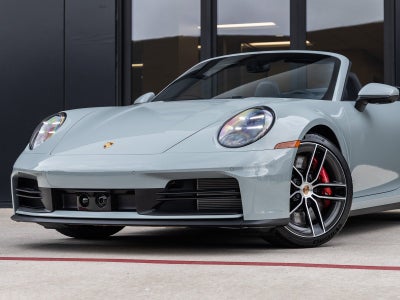 2026 Porsche 911 Carrera 4S Cabriolet