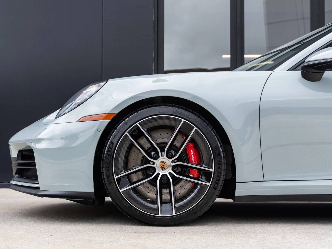 2026 Porsche 911 Carrera 4S Cabriolet