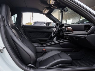 2026 Porsche 911 Carrera 4S Cabriolet