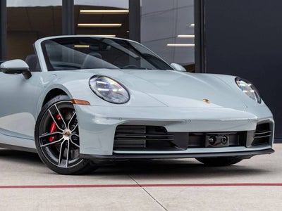 2026 Porsche 911 Carrera 4S Cabriolet