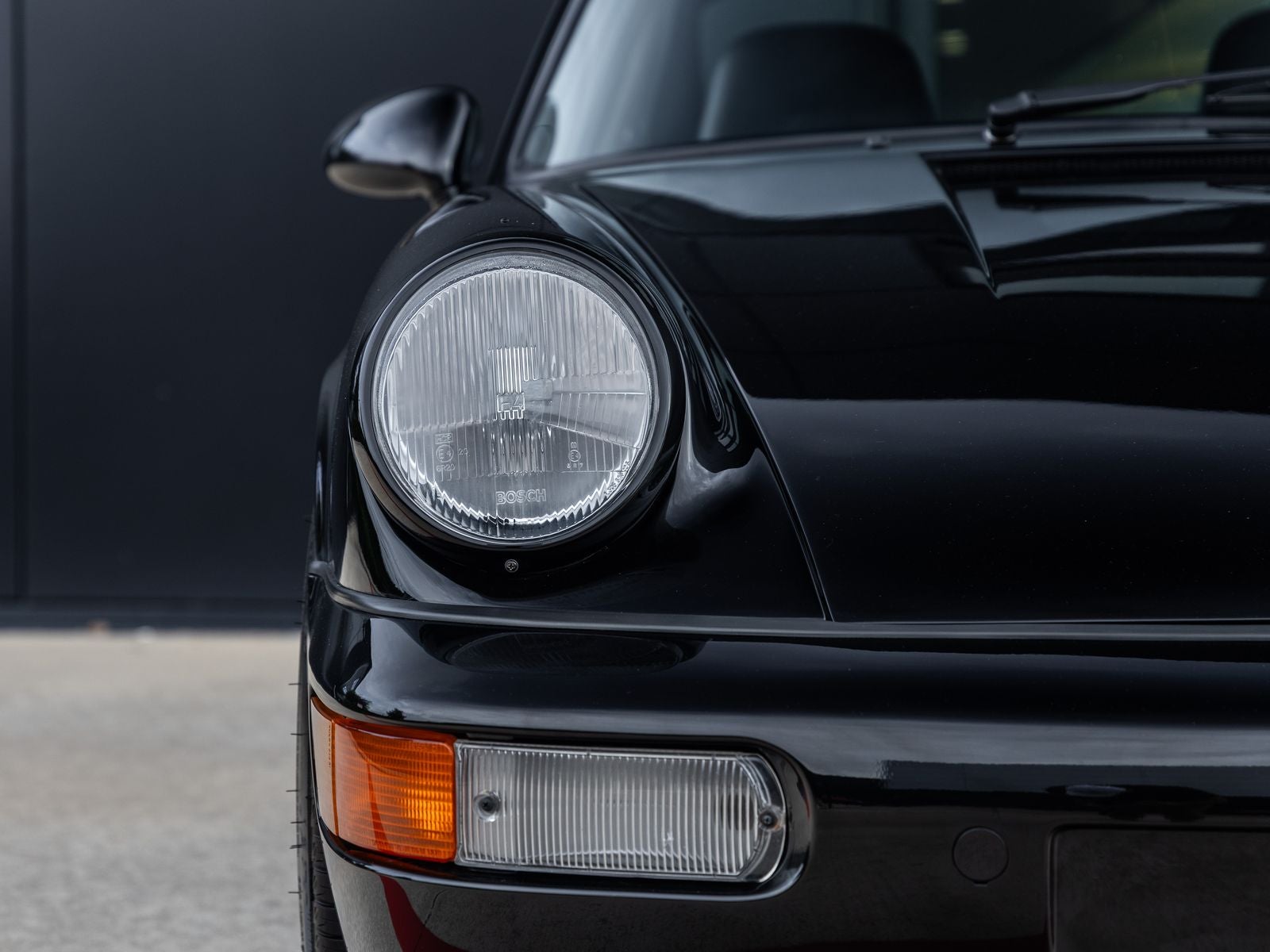 1992 Porsche 911 Carrera 2