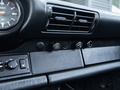 1992 Porsche 911 Carrera 2