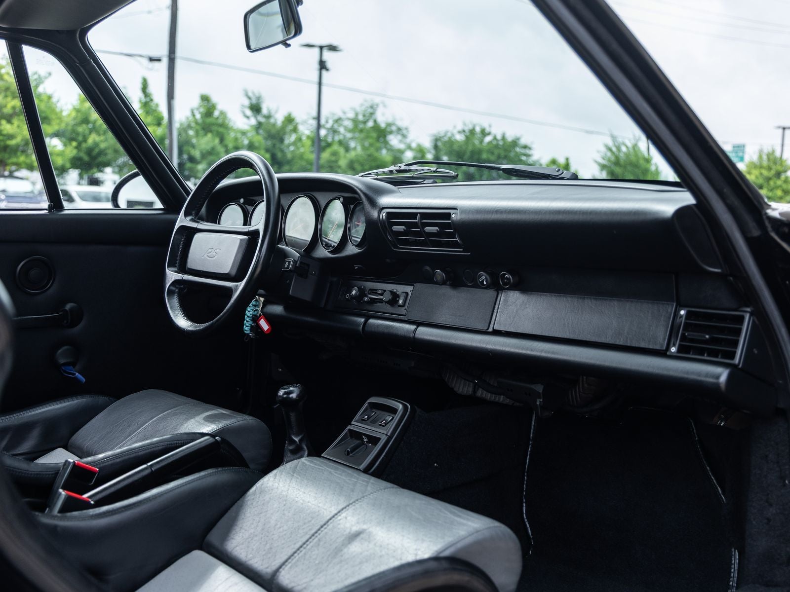 1992 Porsche 911 Carrera 2