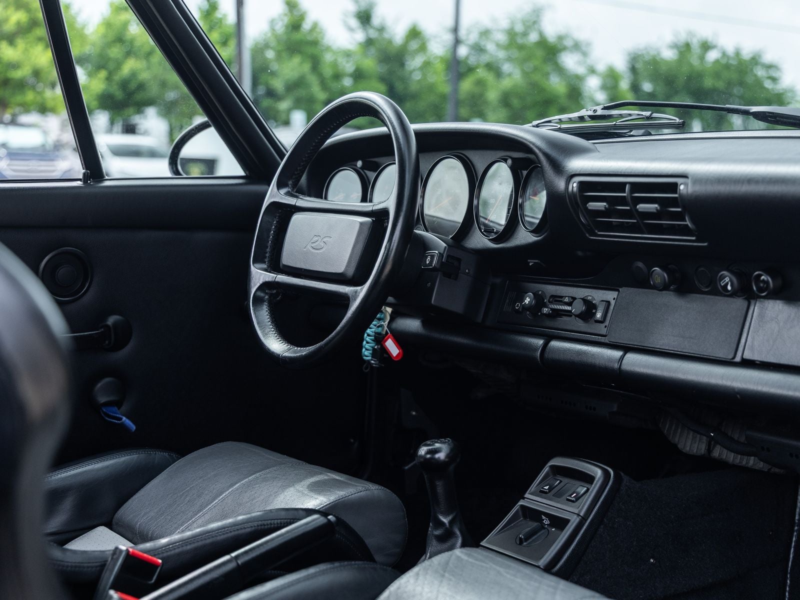 1992 Porsche 911 Carrera 2