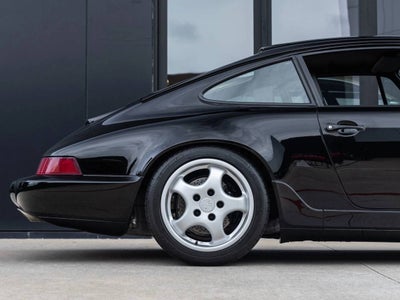 1992 Porsche 911 Carrera 2