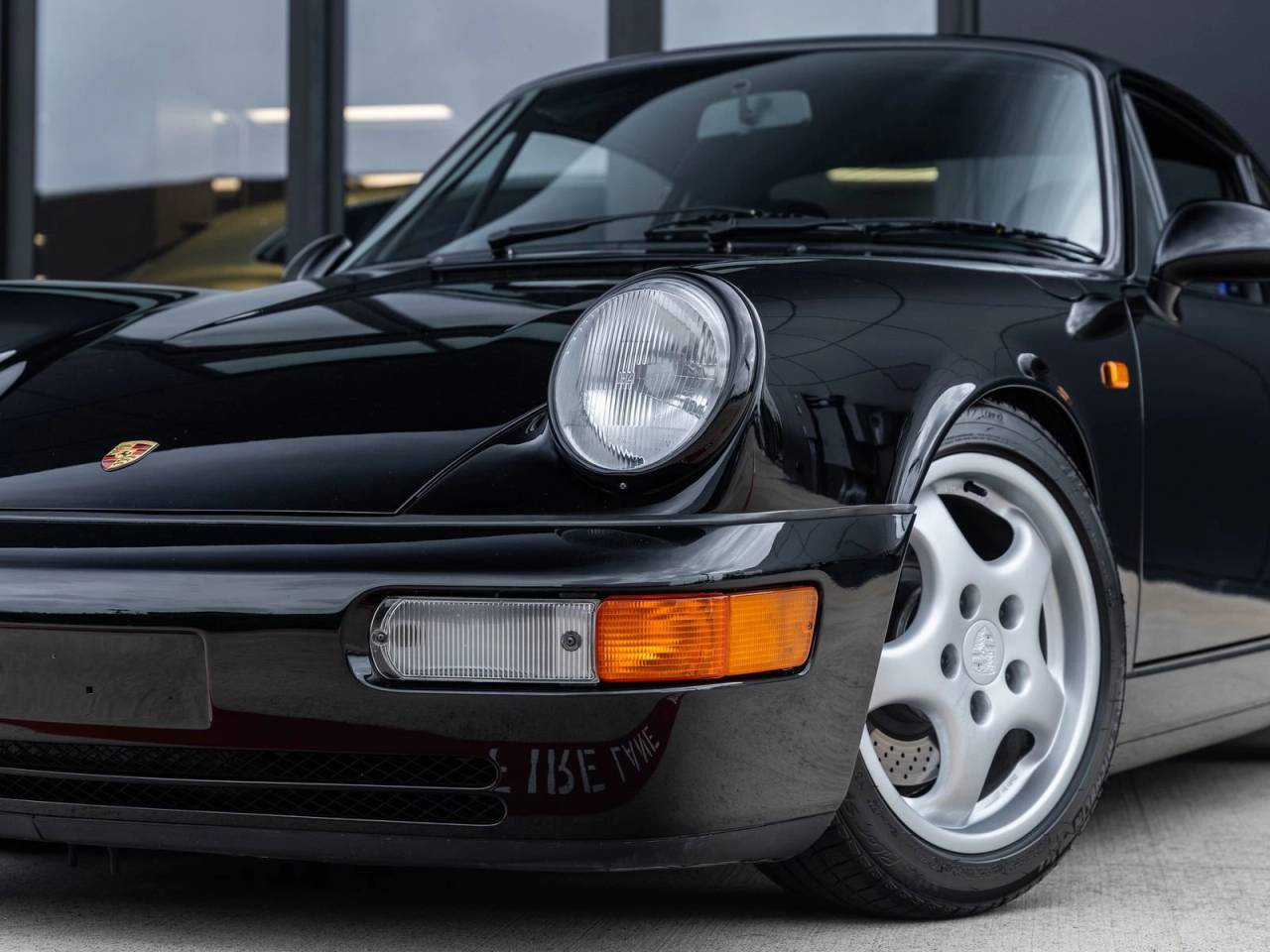 1992 Porsche 911 Carrera 2