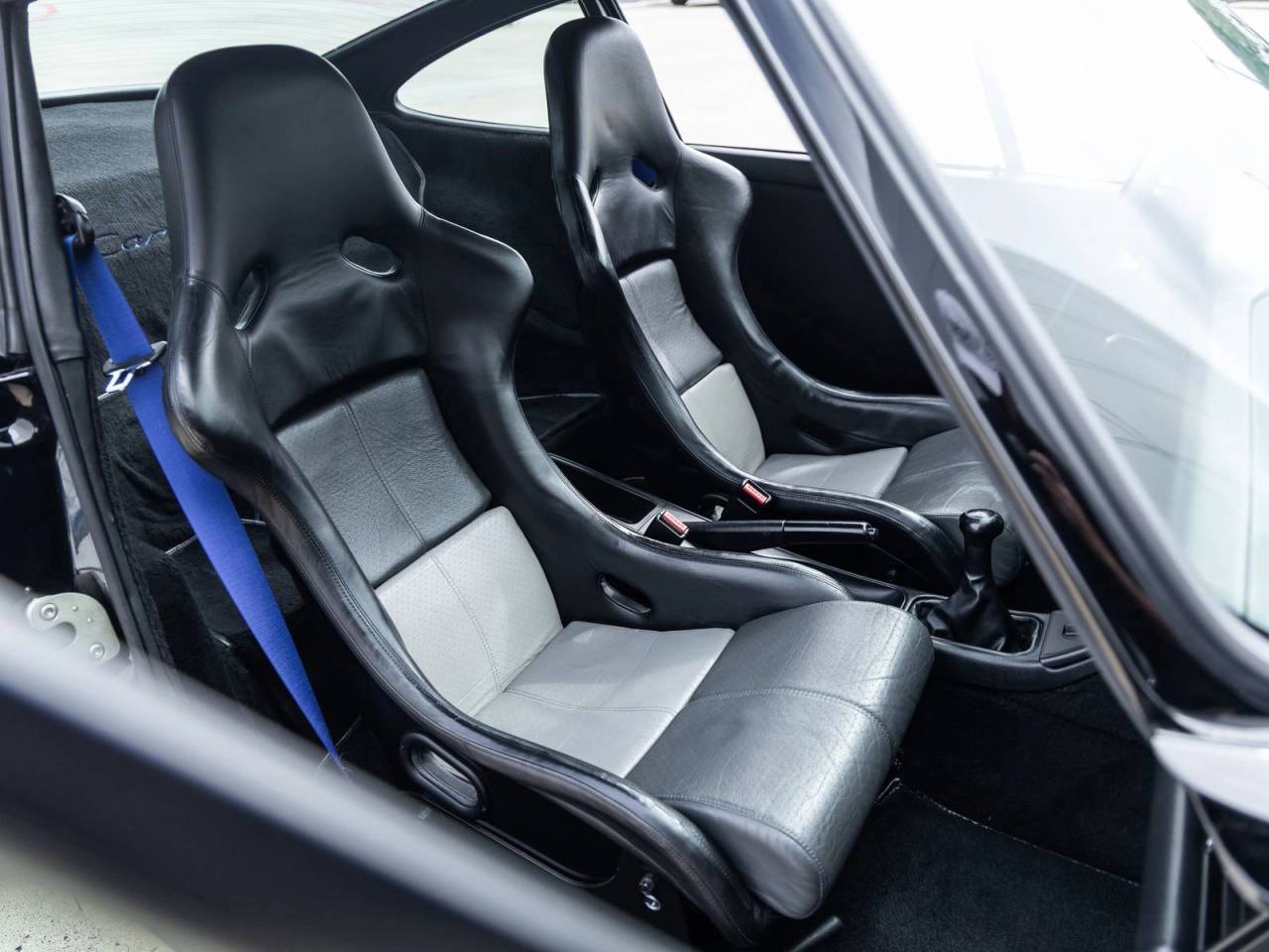 1992 Porsche 911 Carrera 2