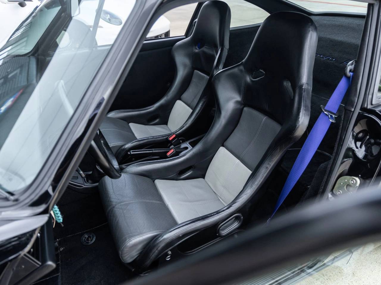 1992 Porsche 911 Carrera 2