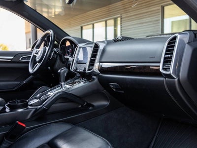 2018 Porsche Cayenne Cayenne