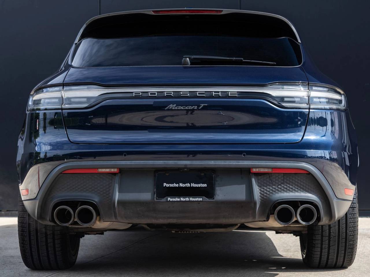 2023 Porsche Macan T