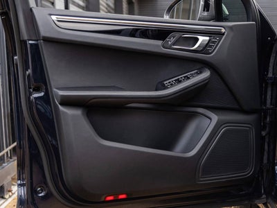 2023 Porsche Macan T