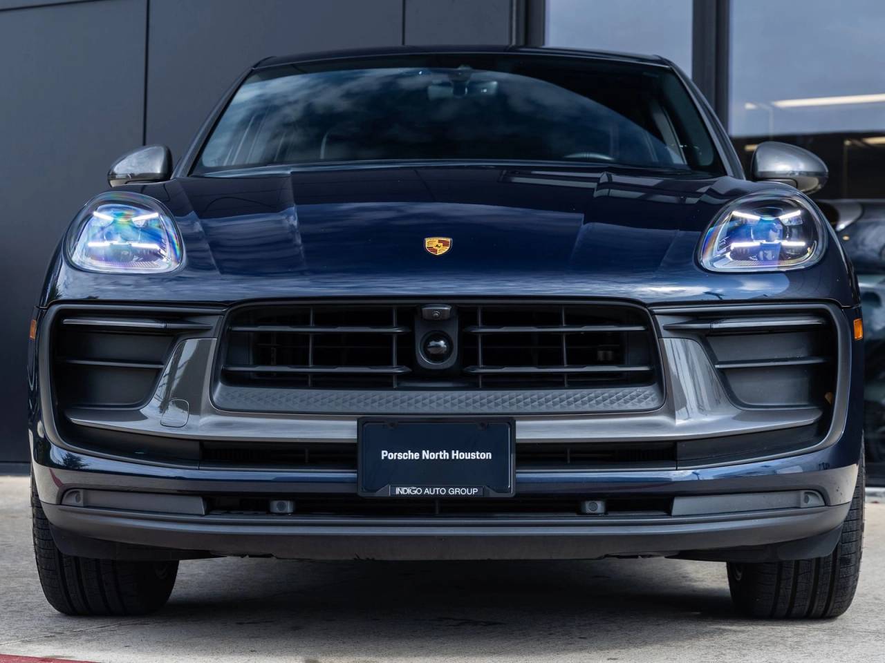 2023 Porsche Macan T