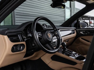 2024 Porsche Macan Macan (MY24)