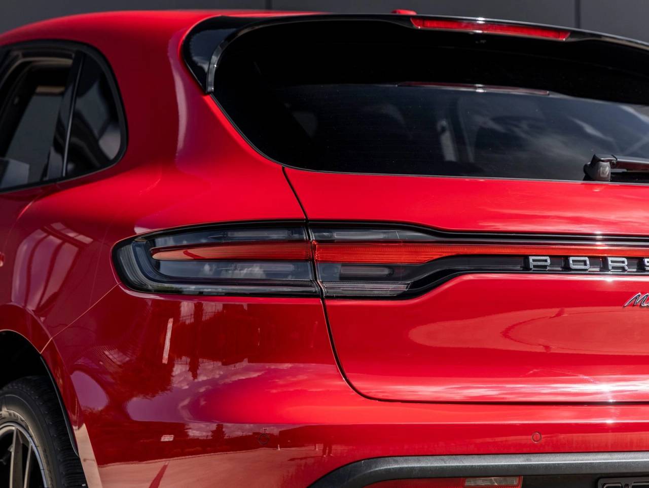 2024 Porsche Macan AWD