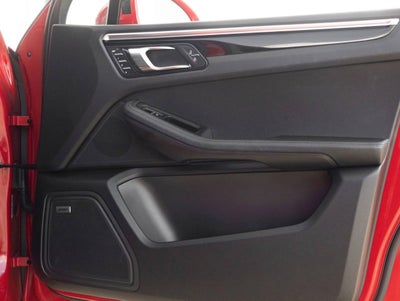 2024 Porsche Macan AWD