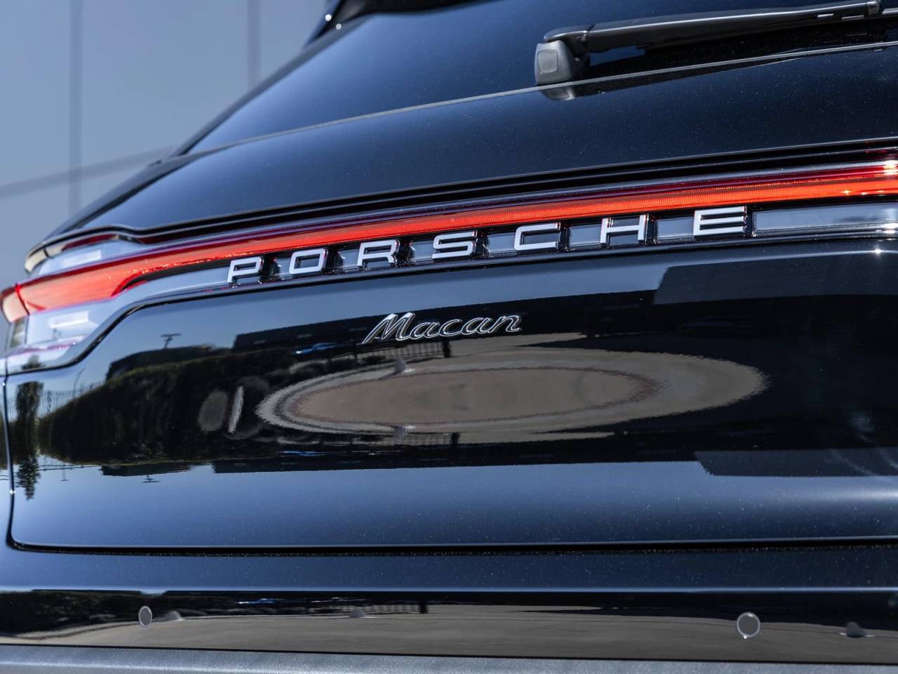 2026 Porsche Macan Macan