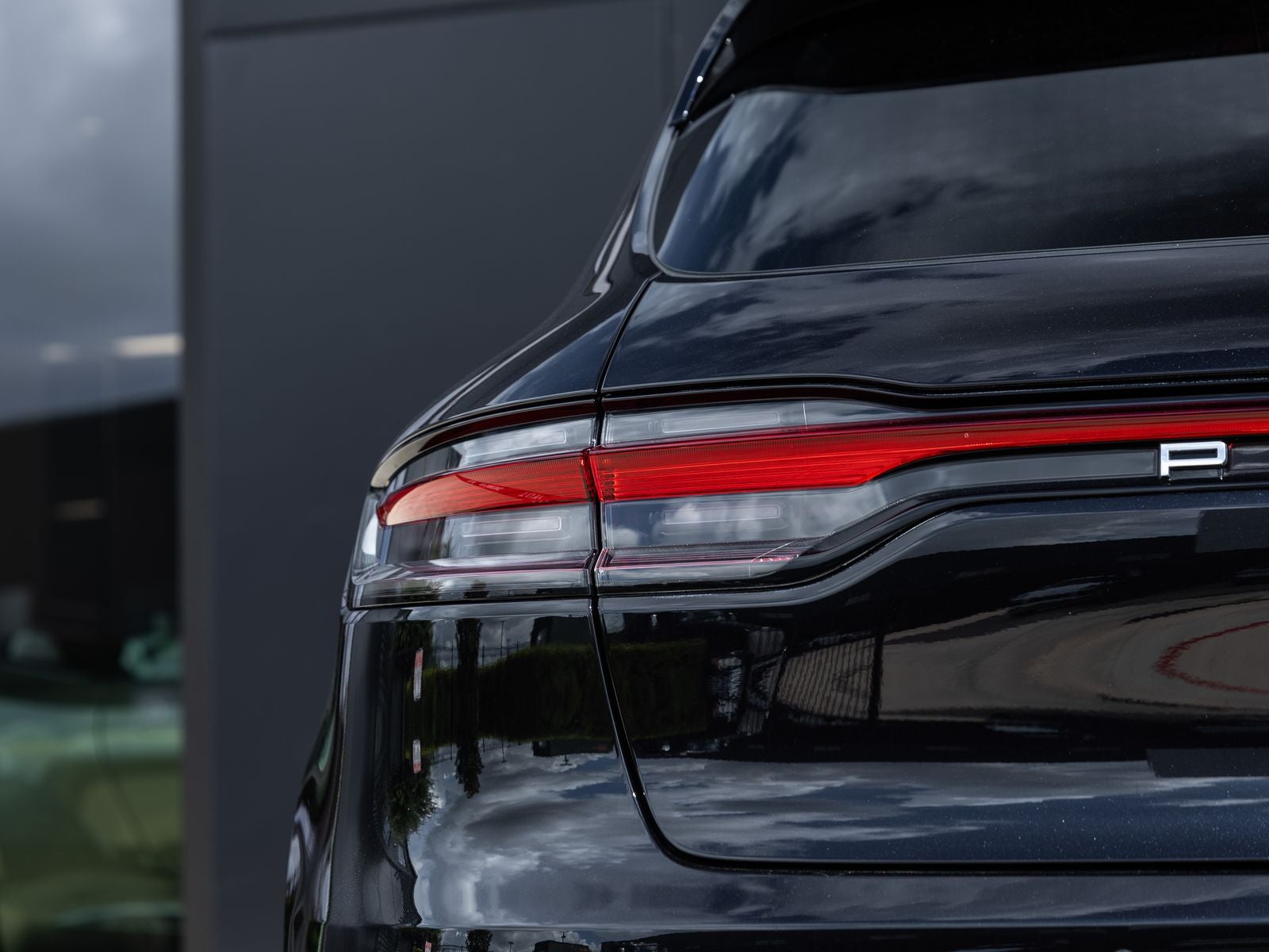 2026 Porsche Macan Macan
