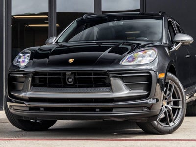 2023 Porsche Macan T