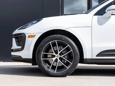 2025 Porsche Macan Macan