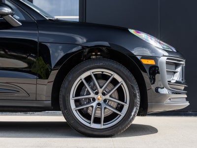 2025 Porsche Macan Macan