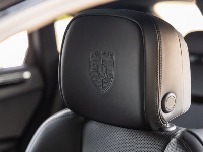 2025 Porsche Macan Macan