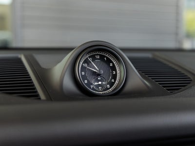 2025 Porsche Macan Macan