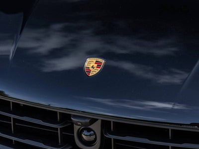 2025 Porsche Macan Macan