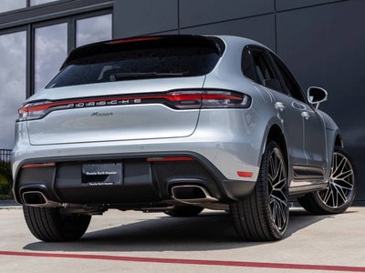 2026 Porsche Macan AWD