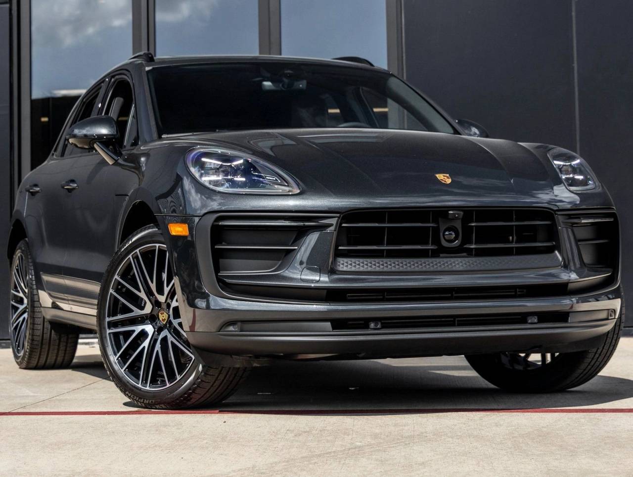 2026 Porsche Macan Macan