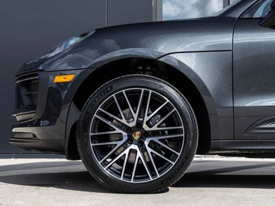 2026 Porsche Macan AWD