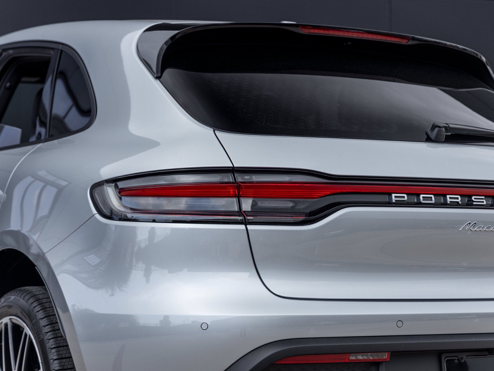 2026 Porsche Macan Macan