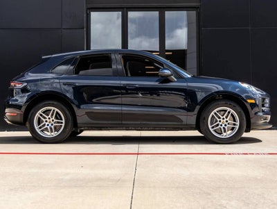 2021 Porsche Macan Macan