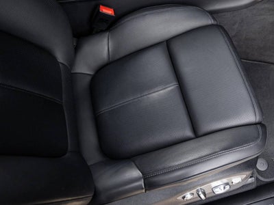 2023 Porsche Macan Macan T (MY23)