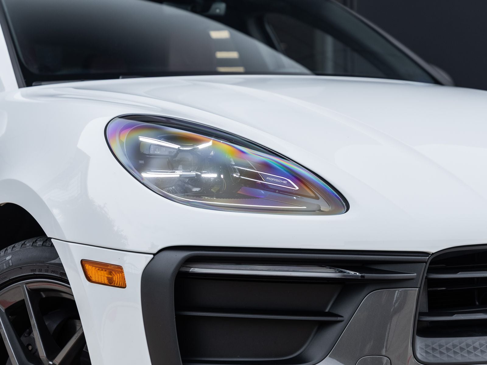 2023 Porsche Macan T